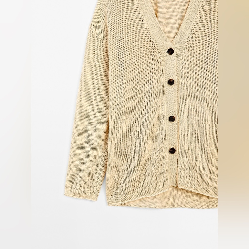 NWT. Massimo Dutti Cream Cotton Blend Oversize Fine Knit Cardigan. Size M. - Picture 8 of 13